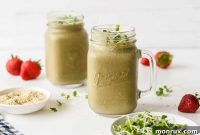 Broccoli Sprout Boost Smoothie