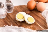 Foolproof Crockpot Hard Boiled Eggs