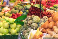 Your Nutritionist-Approved Photo Guide to 15+ Asian Fruits