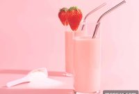 Energizing Strawberry Protein Smoothie