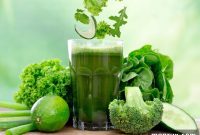10 Ways Green Juice Boosts Your Well-being