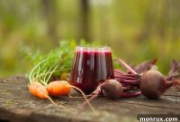 The Red Root Elixir: 9 Health Benefits of Carrot Beetroot Juice