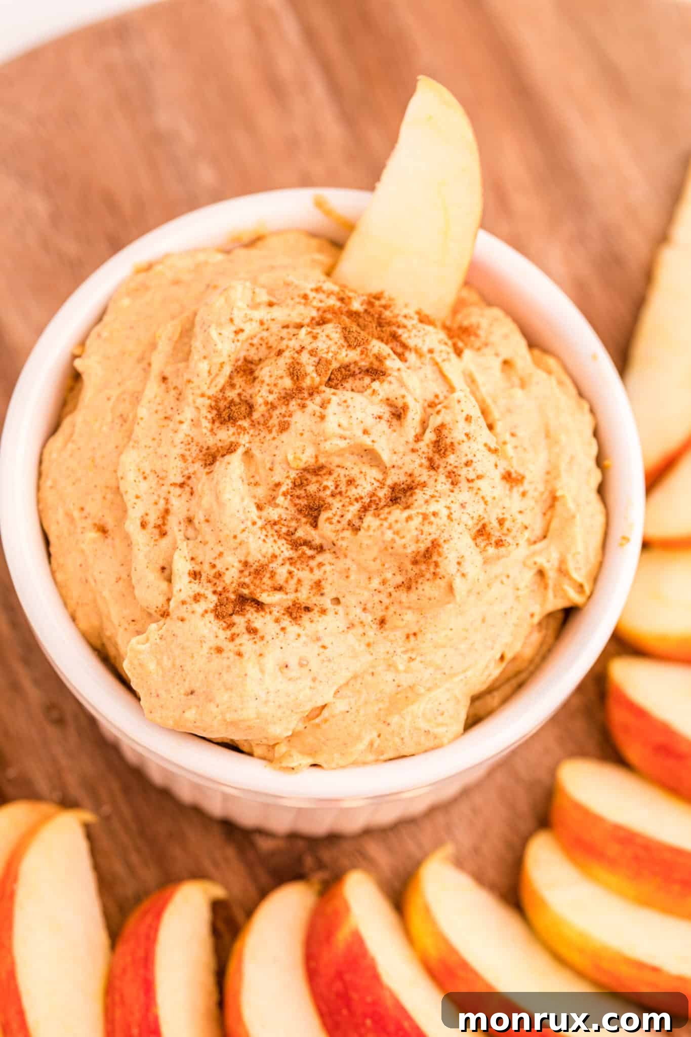 vegan pumpkin fluff with cinnamon on top.