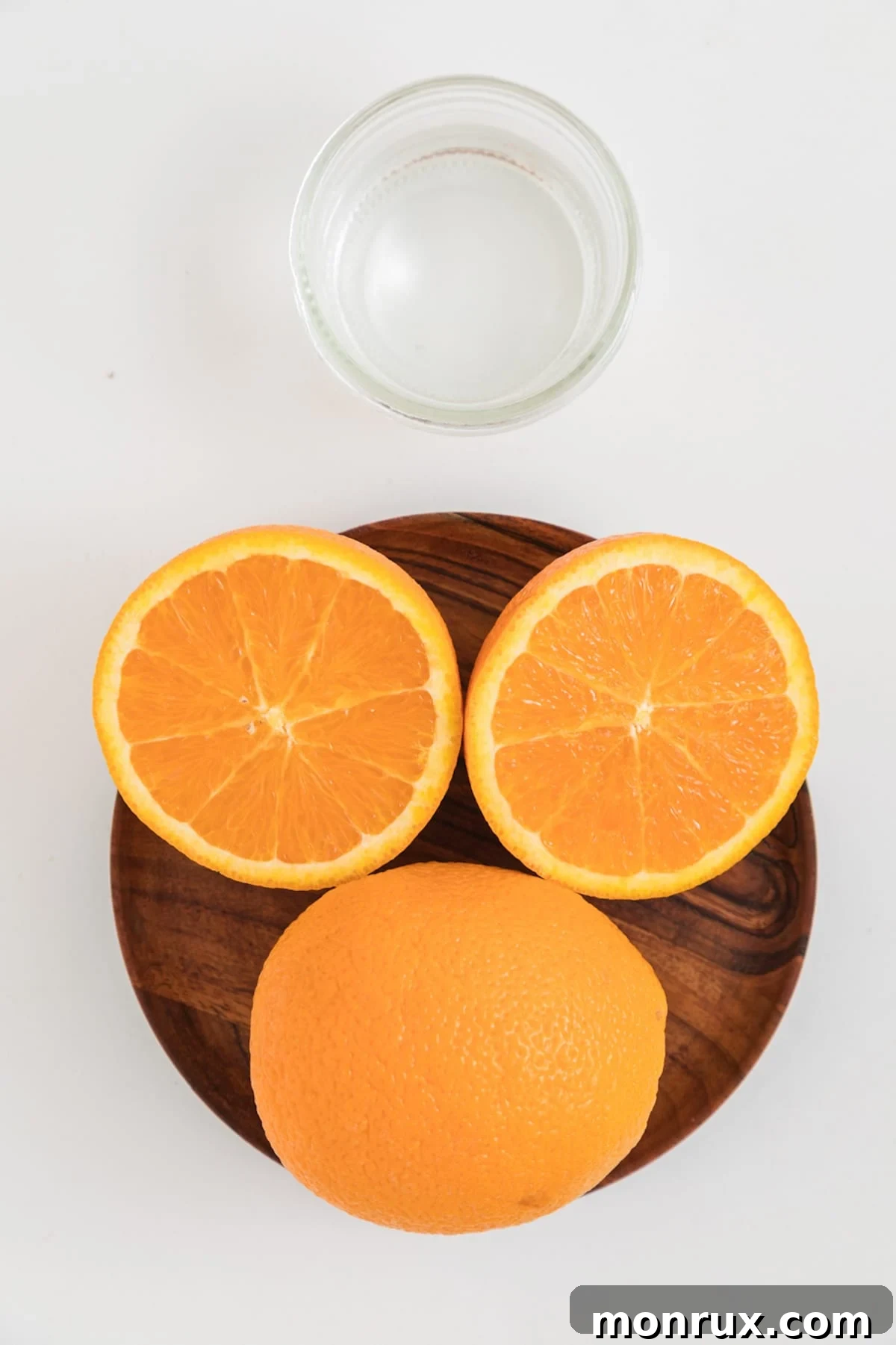 ingredients for making whole blended orange juice.