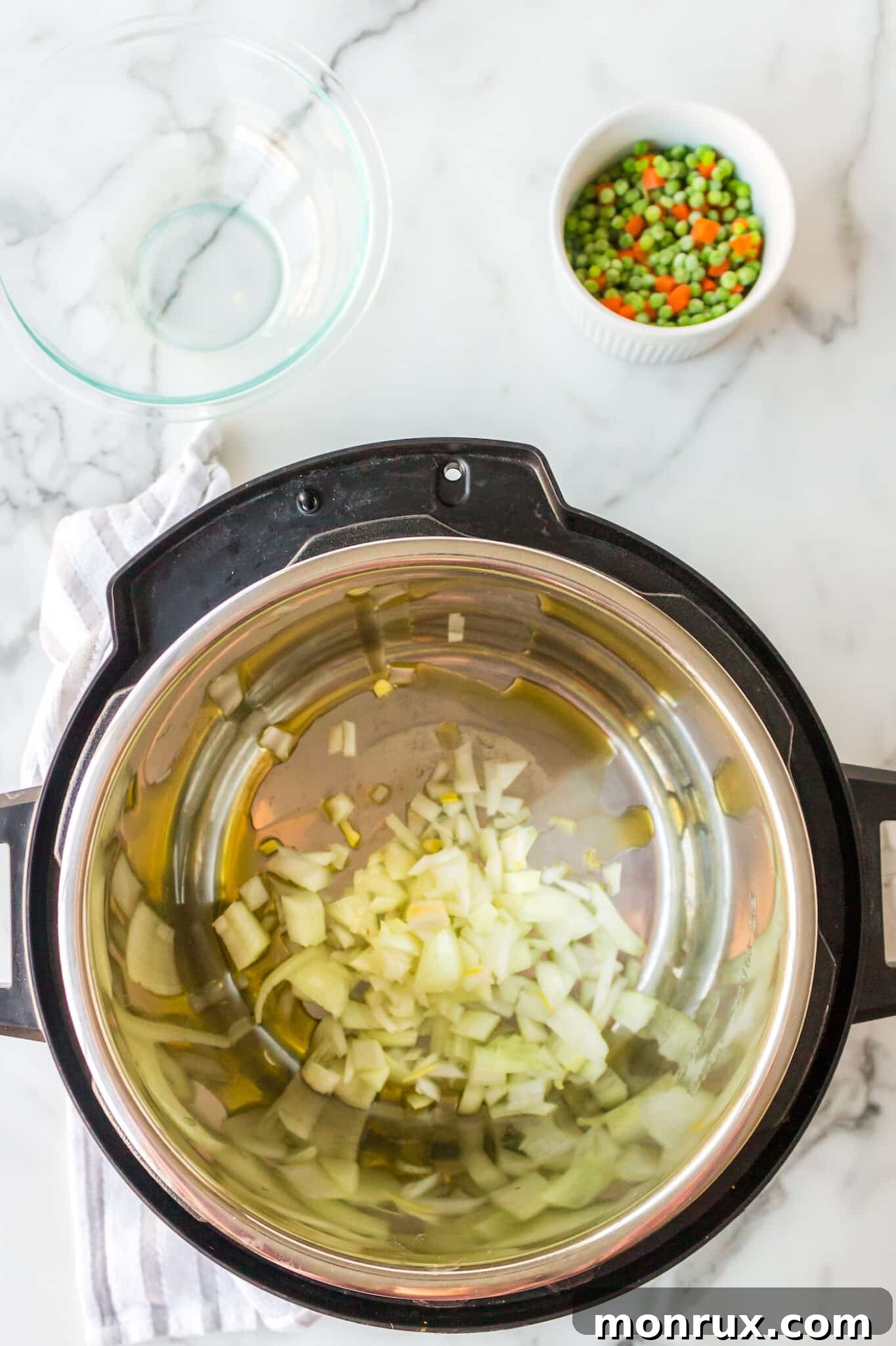 sautéing onions inside instant pot.