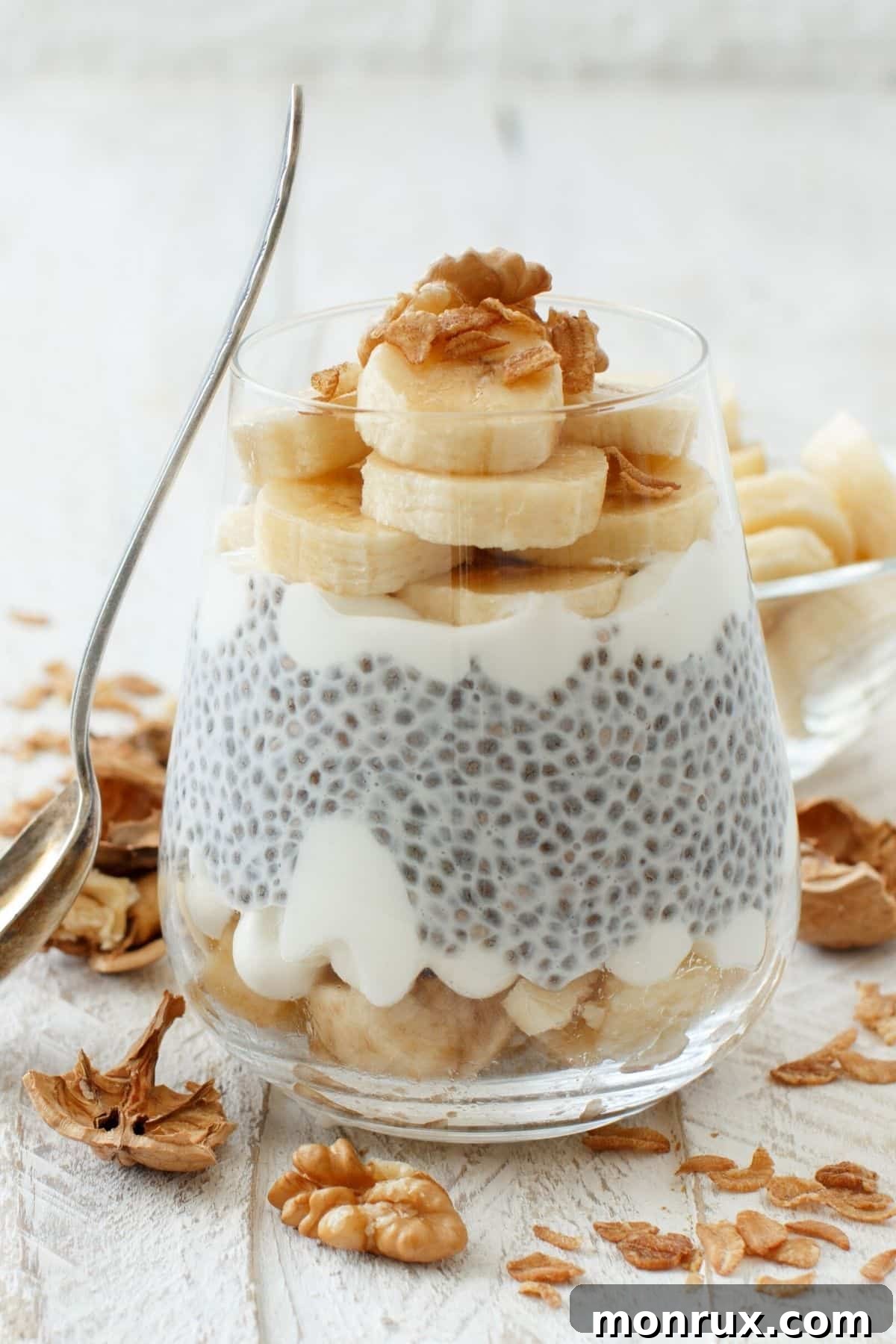 chia pudding with bananas.
