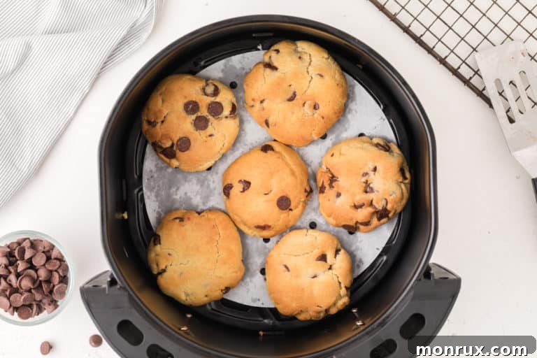 air fryer chocolate chip cookies