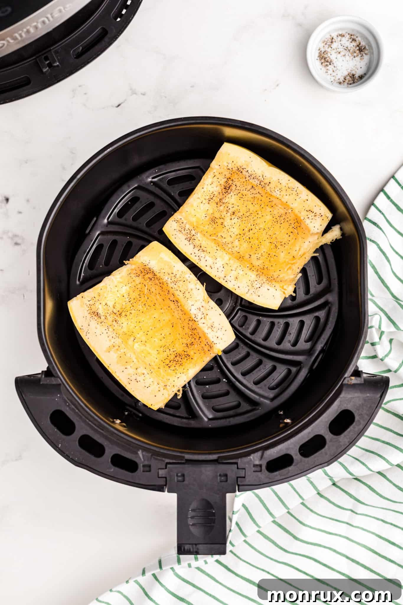 seasoned spaghetti squash in air fryer.