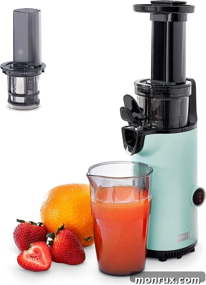 A compact and modern Dash Deluxe Juicer, ideal for limited counter space.